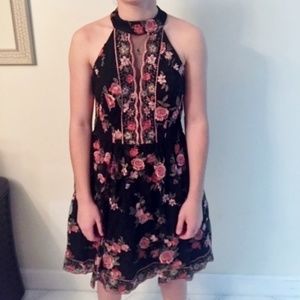 🌺 Jodi Kristopher Embroidered Fit & Flare Dress